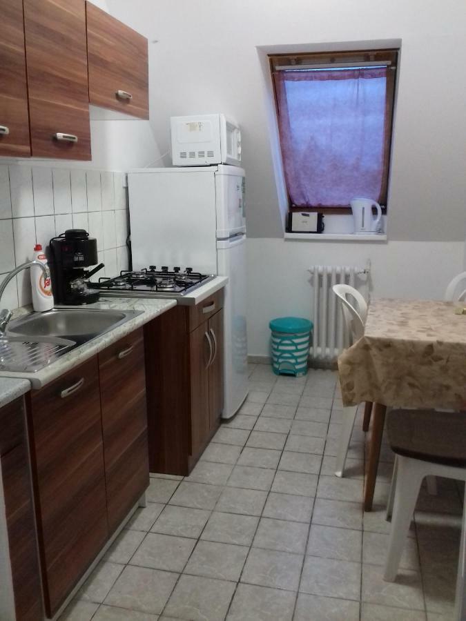 Harmatcsepp Apartmanhaz Ньїредьгаза Екстер'єр фото